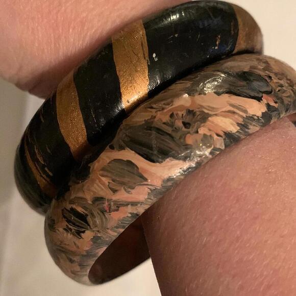 🍁2 wooden cuff bracelets - Picture 9 of 11